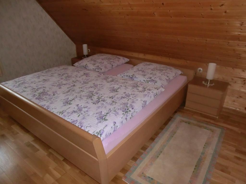 Omas Kleines Hexenhaeusle