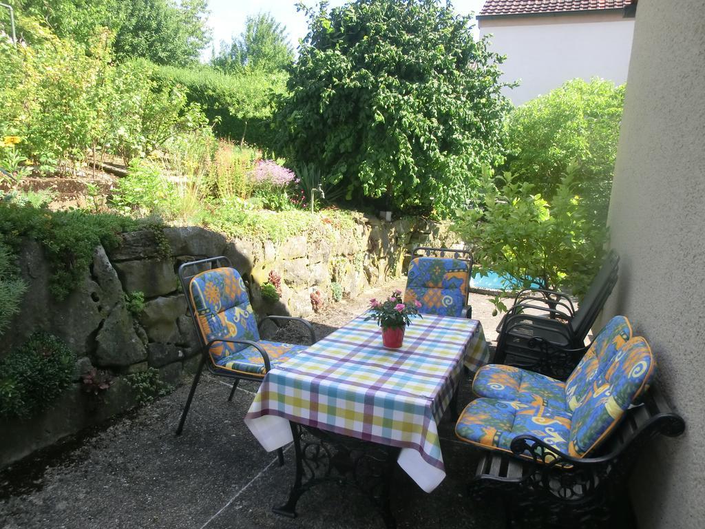 Omas Kleines Hexenhaeusle Nüdlingen